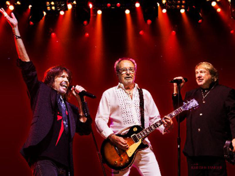 Foreigner: Farewell Tour with Loverboy at Jones Beach Theater
